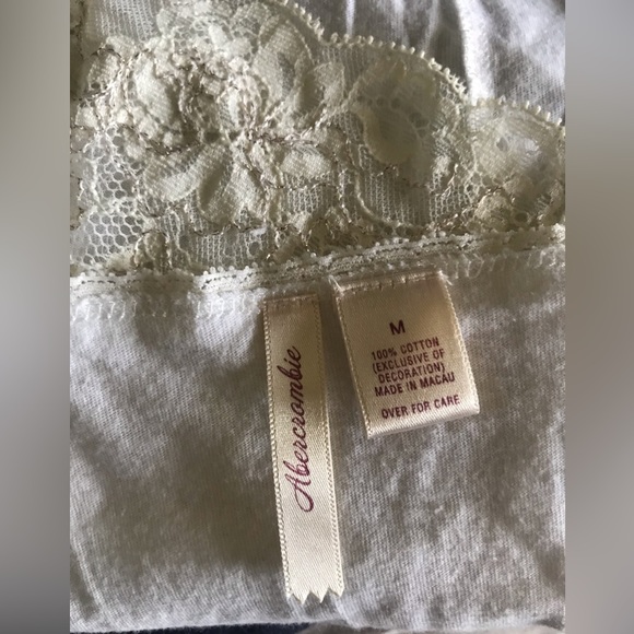 Abercrombie ,size M  , sleeveless woman’s top , adjustable straps - Picture 13 of 16